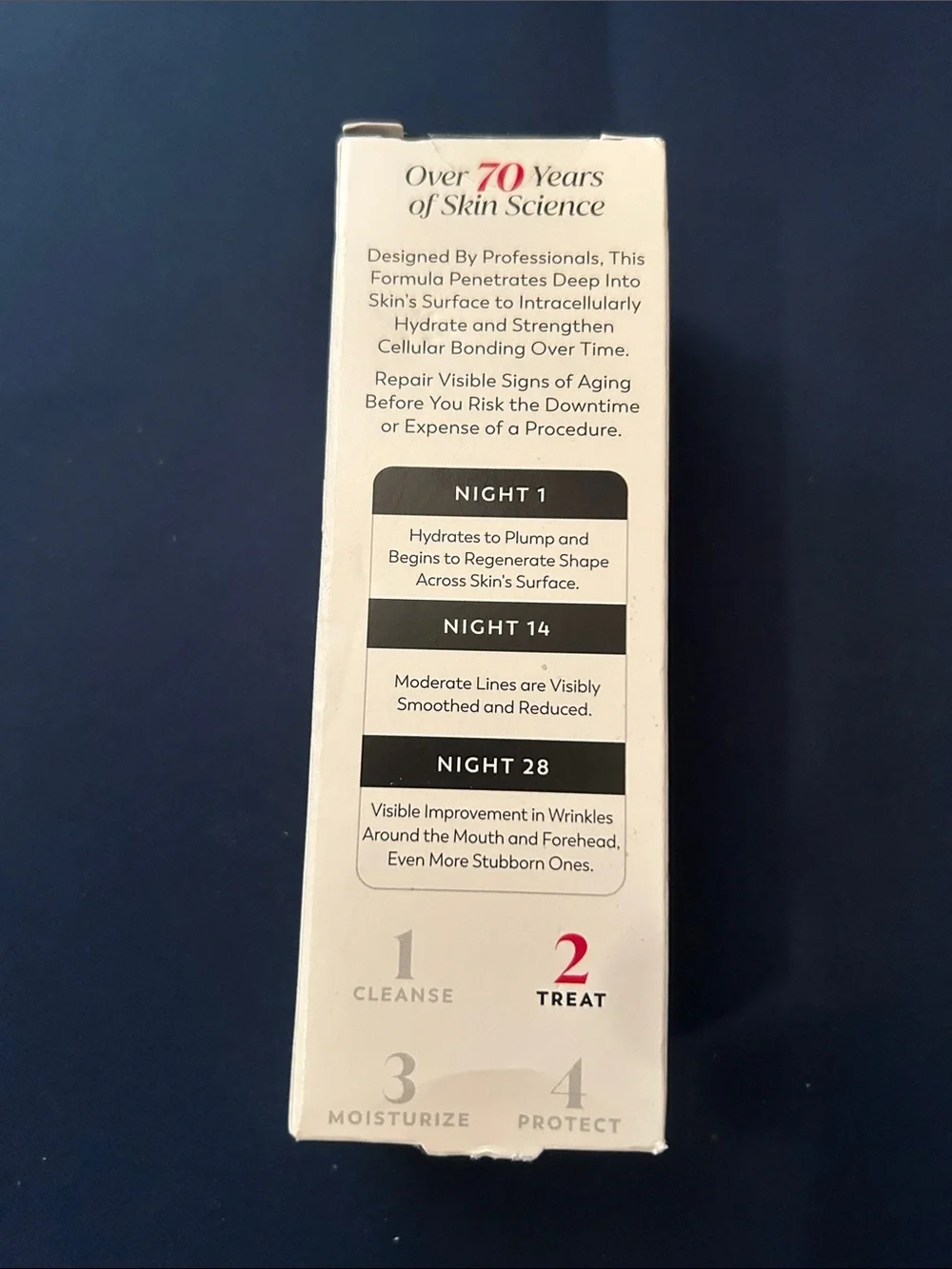 OLAY Regenerist Wrinkle Correcting Treatment Serum - Purple and Gold